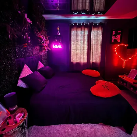 Le Eden Secret - Limitless - Jacuzzi, Sauna Et Miroir Au Plafond Appartement Mantes-la-Jolie